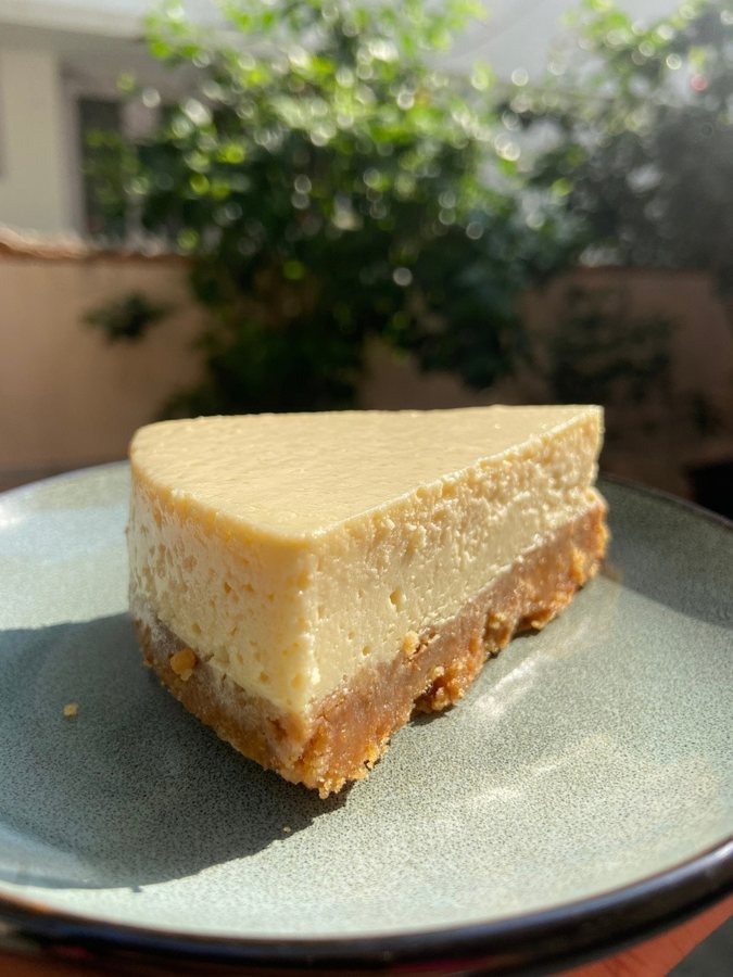 Cheesecake slices